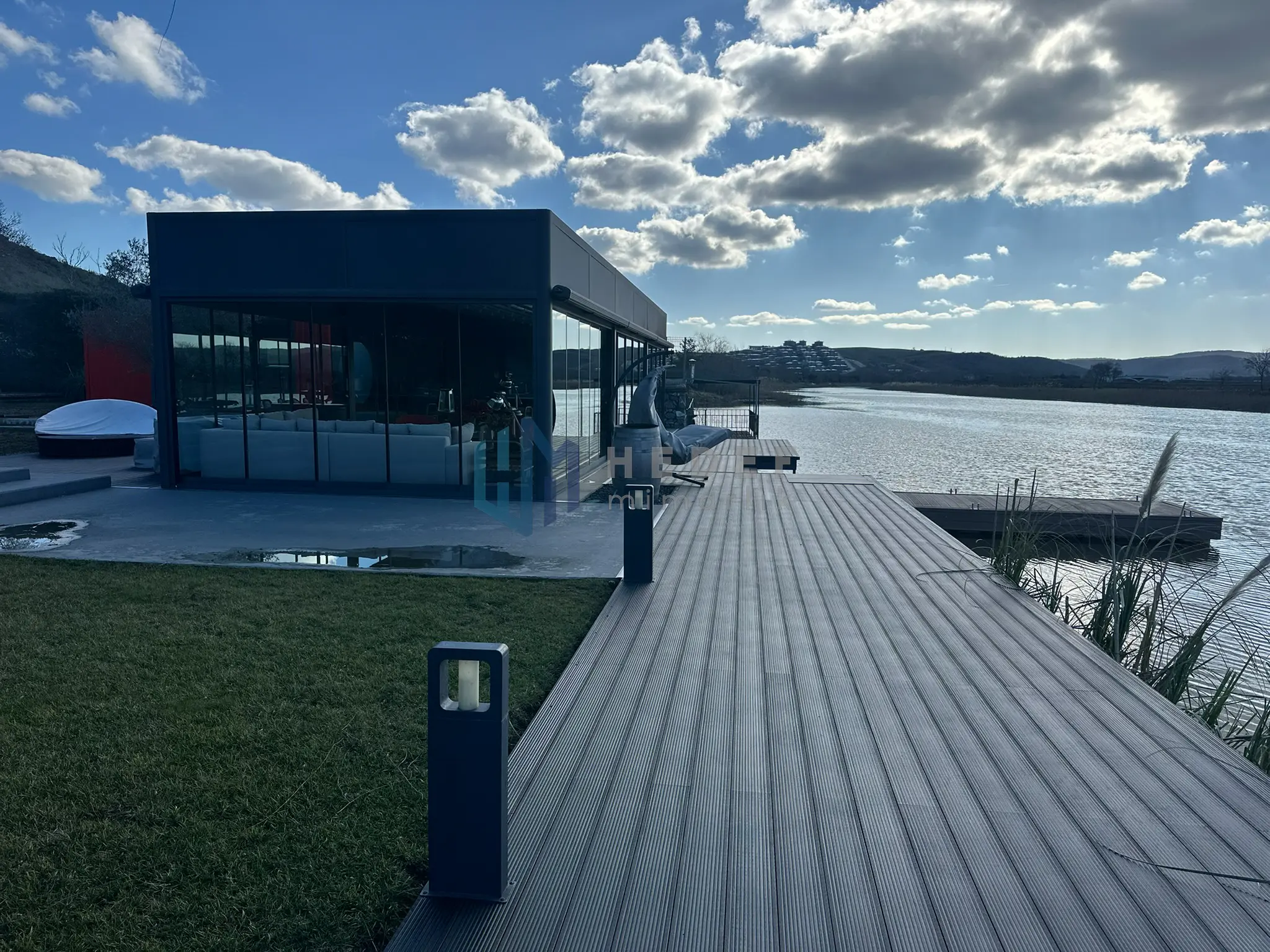 havuz kenarı kompozit deck 